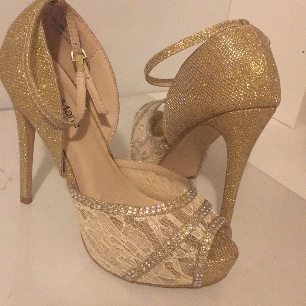 Heels - Picture 1 of 4